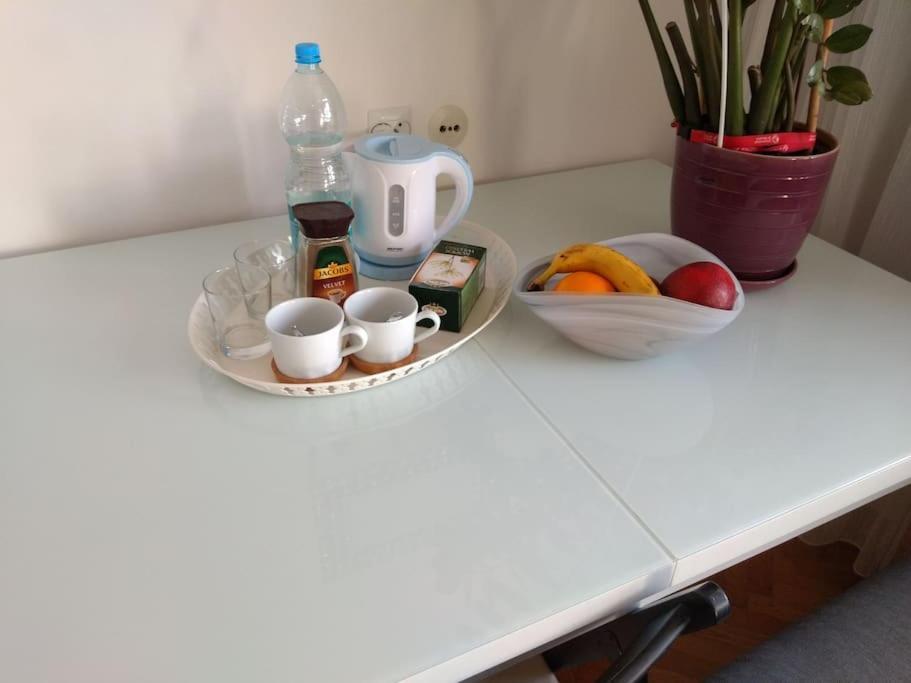 A Cosy Private Room In The Heart Of Old Podgorze كراكوفيا المظهر الخارجي الصورة